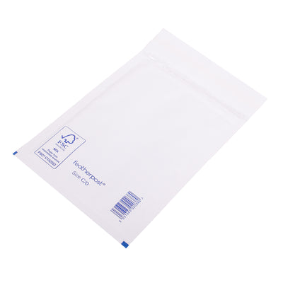 Padded Bubble Envelope in White | SR Mailing | Sustainable eCommerce Packaging